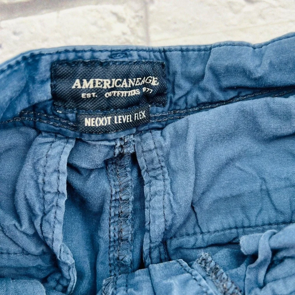 American Eagle Classic Next Level Flex Blue Cargo Chino Shorts Mens 26 Casual